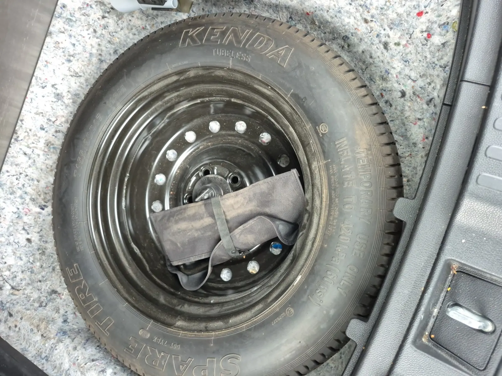Spare Tire & Wheel Photo