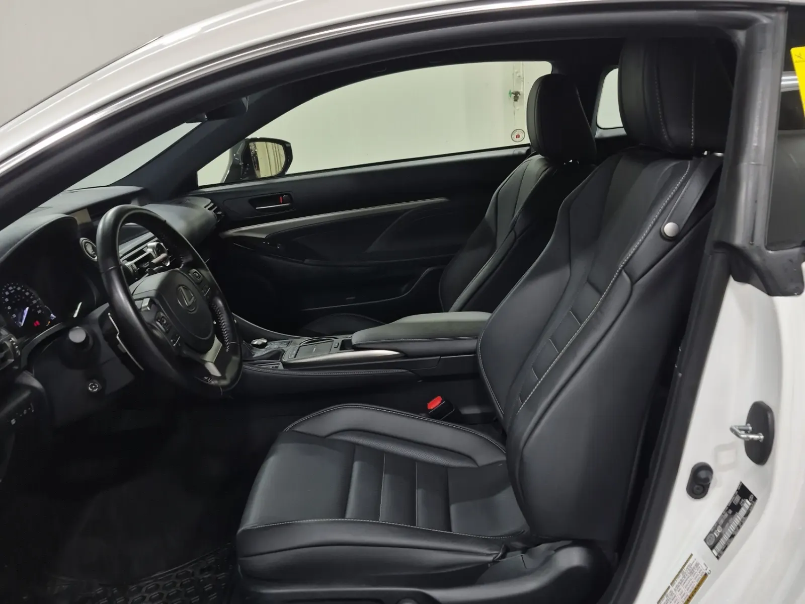 Front Interior Photo
