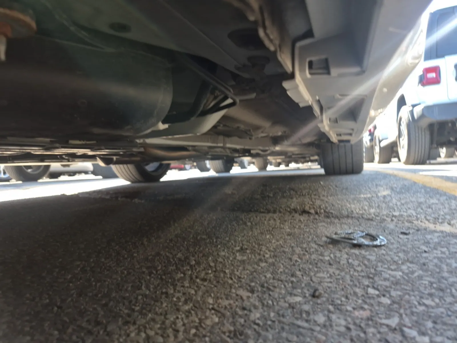 Undercarriage - Passenger Photo