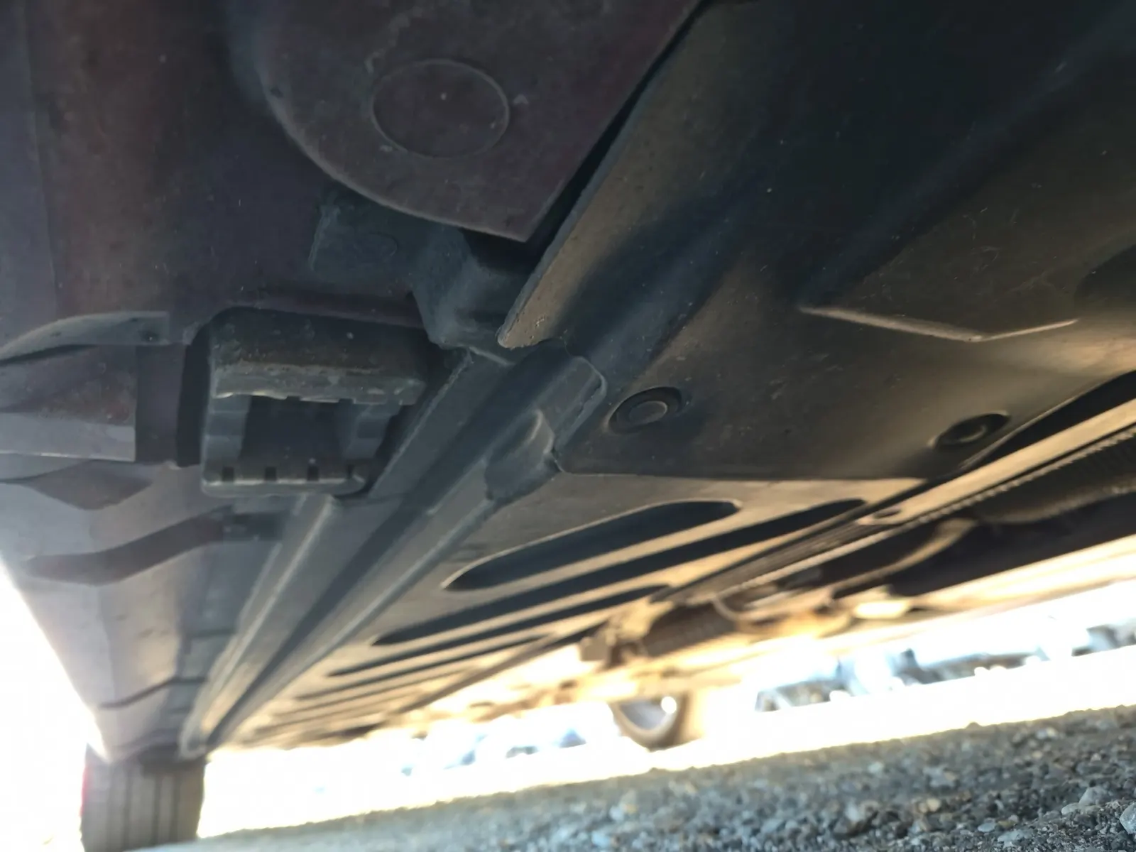 Undercarriage - Passenger Photo