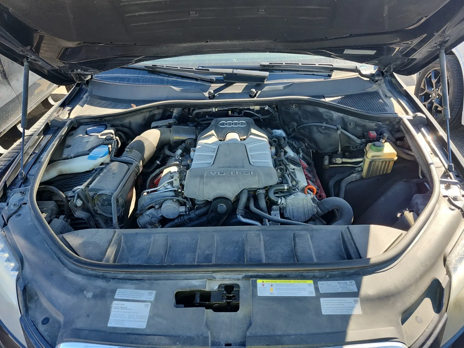 Engine Photo