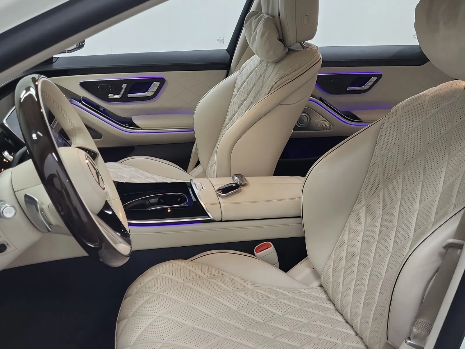 Front Interior Photo