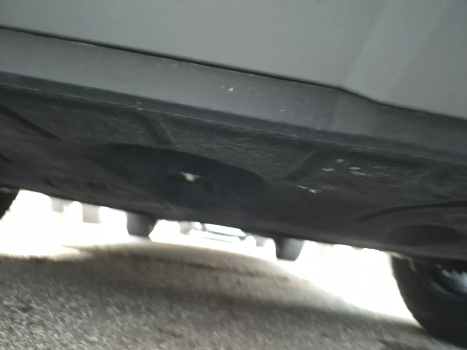 Undercarriage - Front Photo