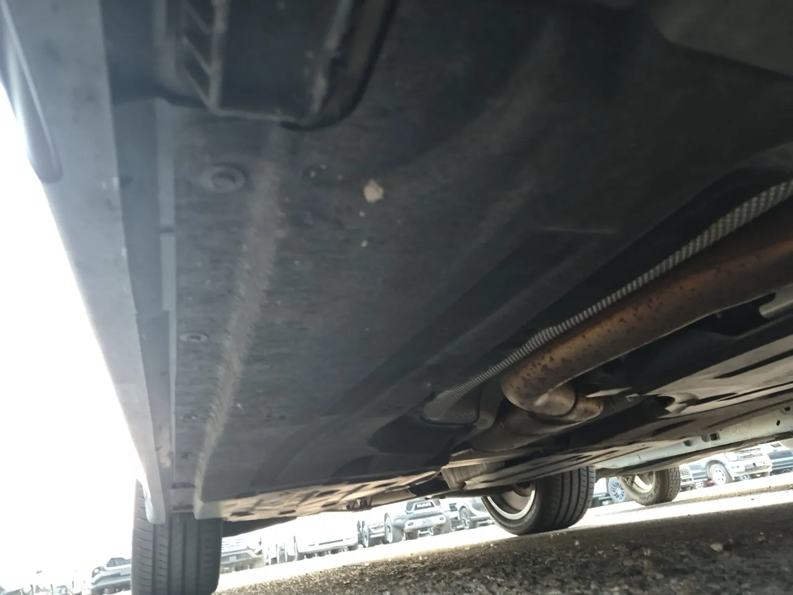 Undercarriage - Passenger Photo