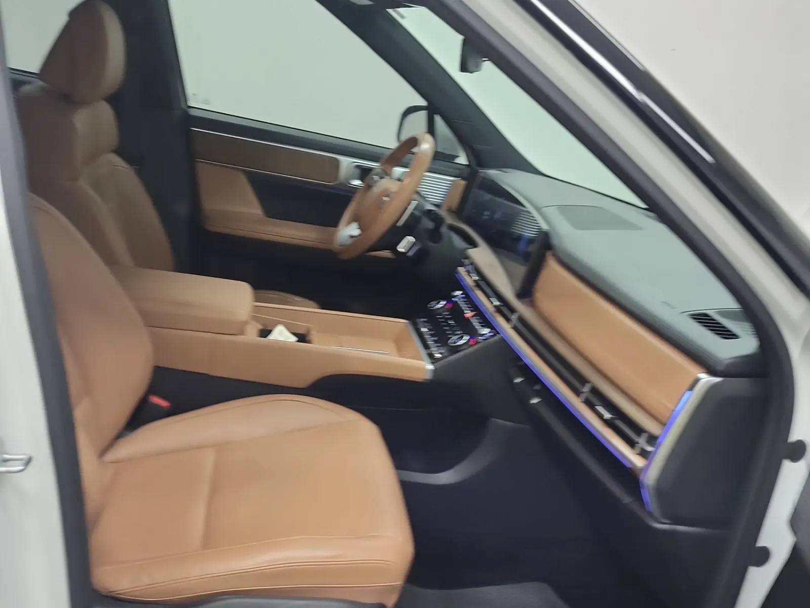 Right Side Interior Photo