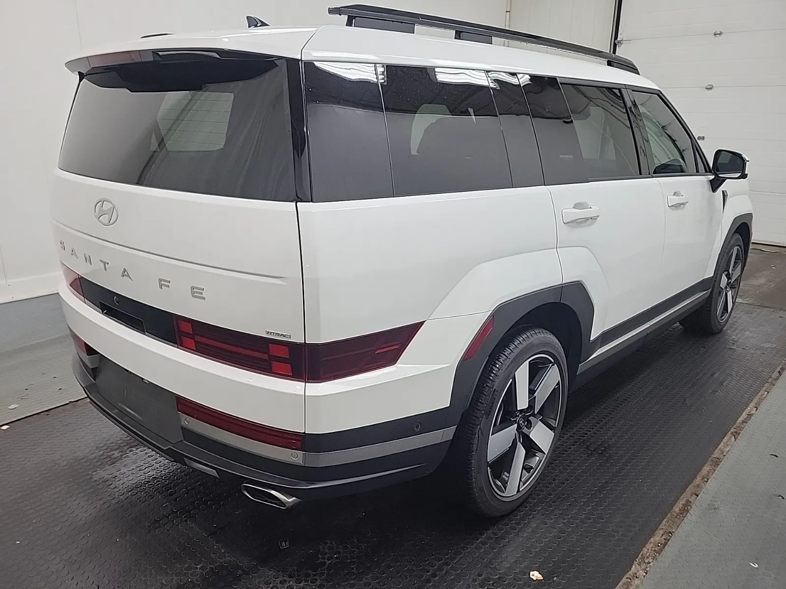 Passenger Rear 3/4 Photo