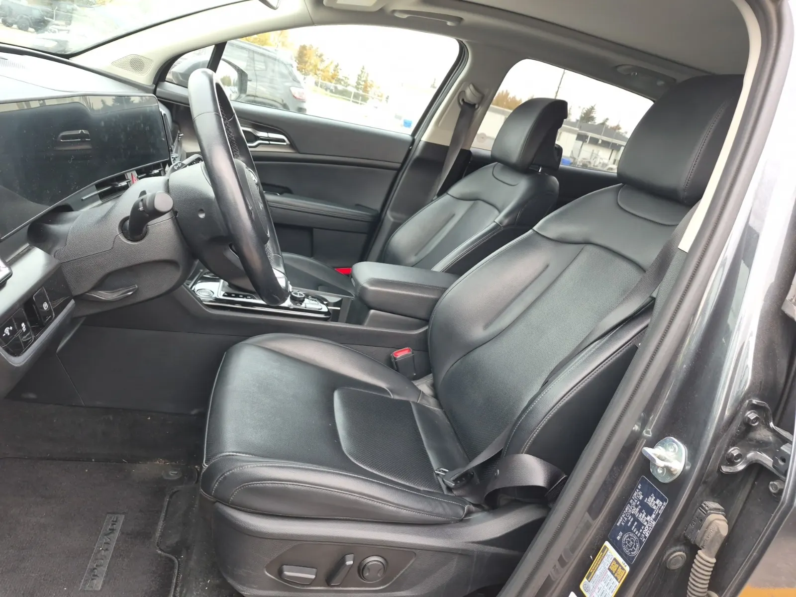 Front Interior Photo