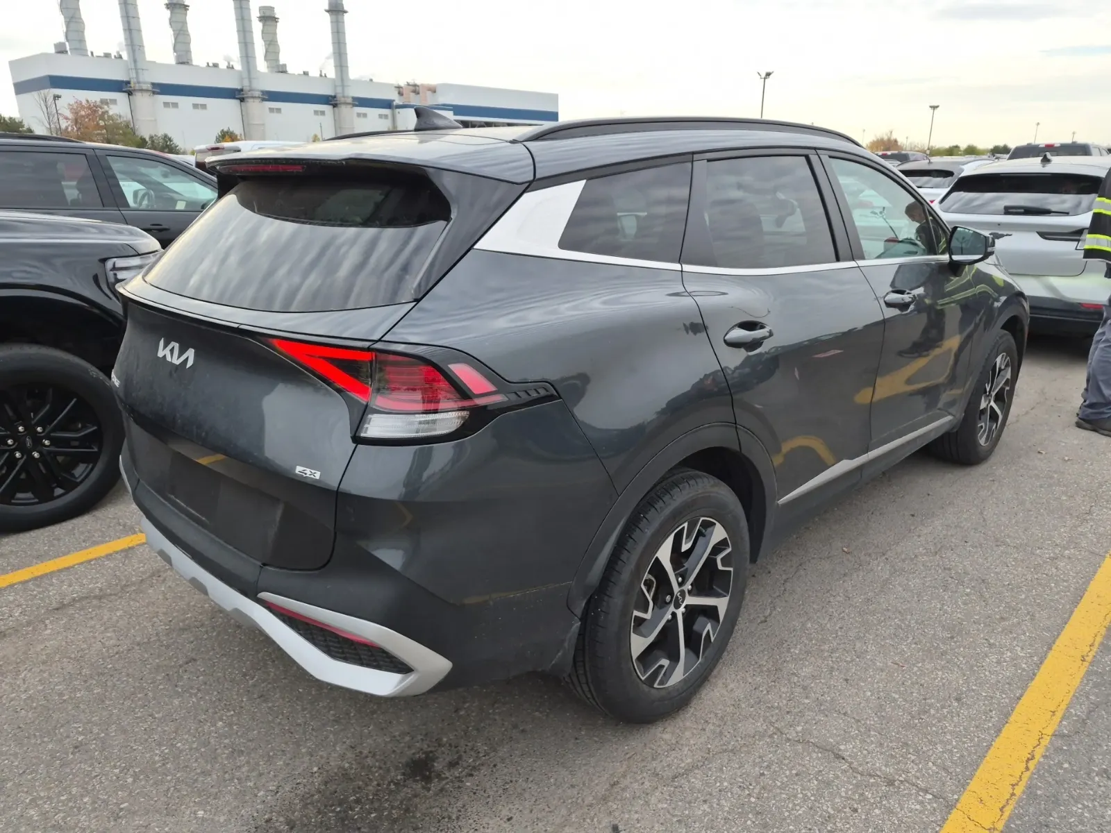 Passenger Rear 3/4 Photo