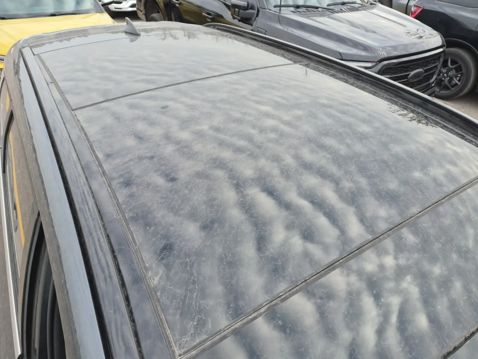 Exterior Roof Photo