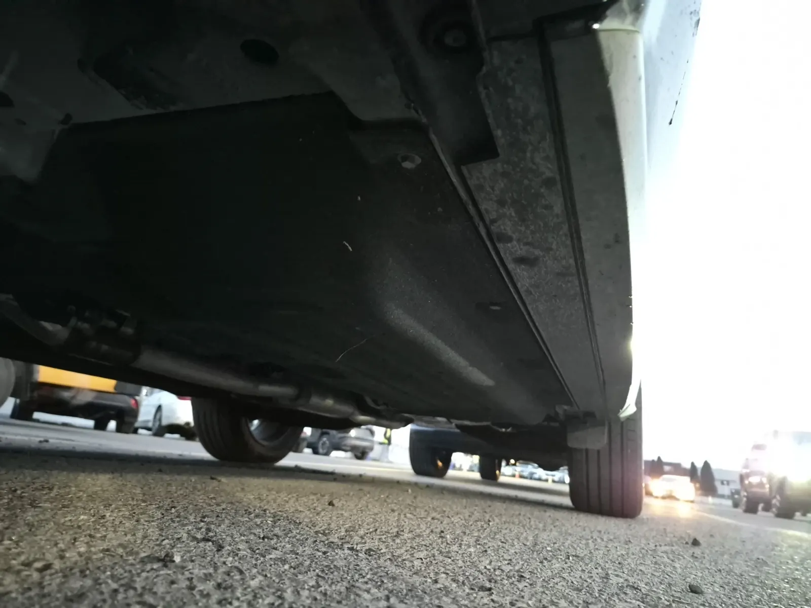 Undercarriage - Driver Photo