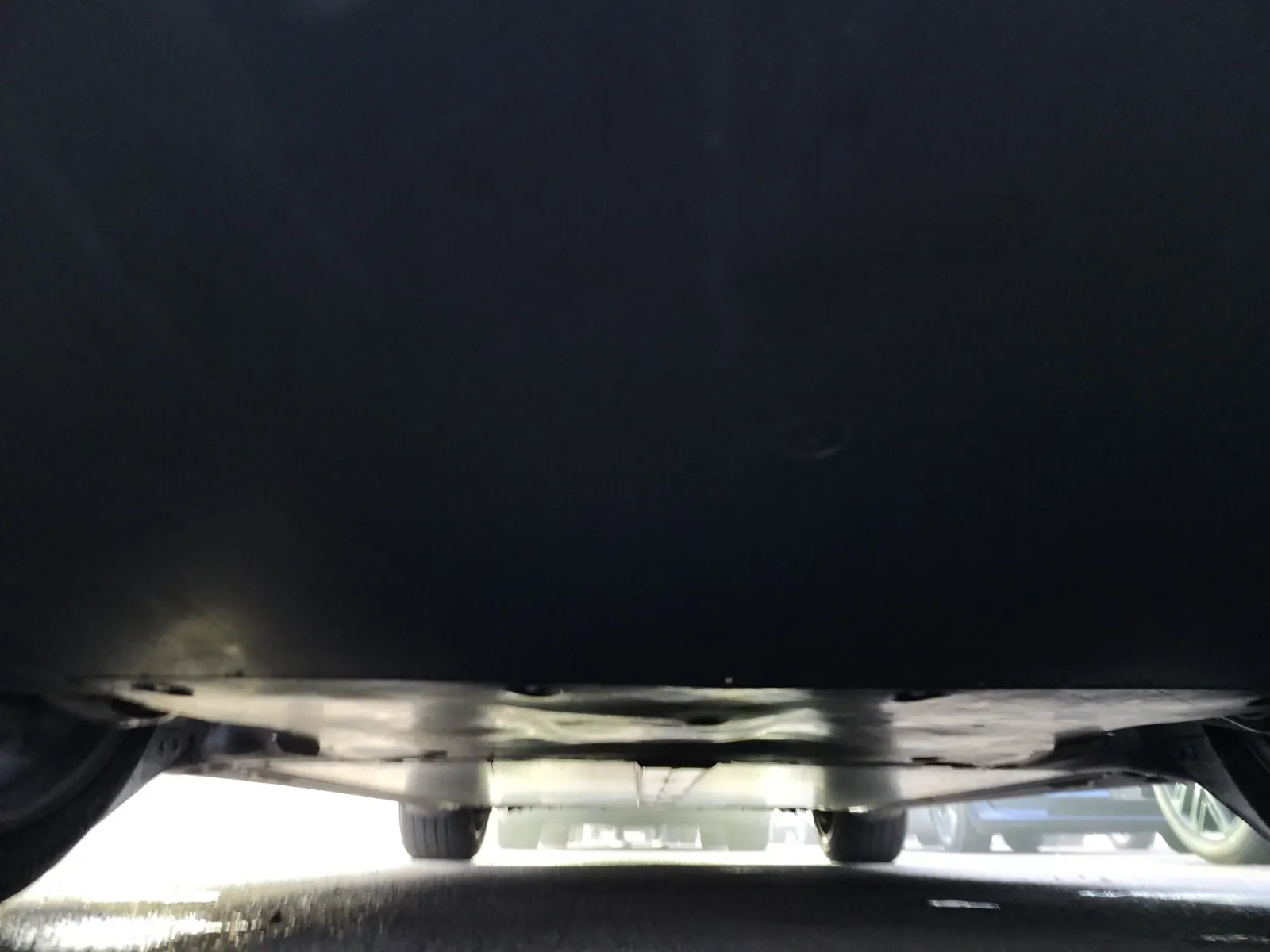 Undercarriage - Front Photo