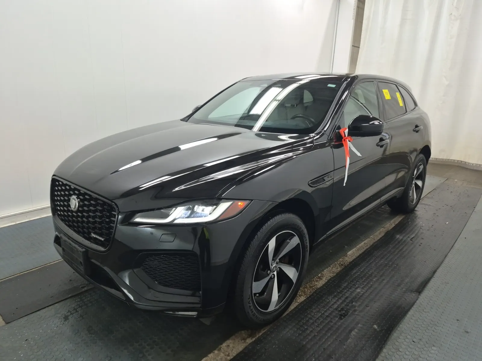 2025 Jaguar F-PACE