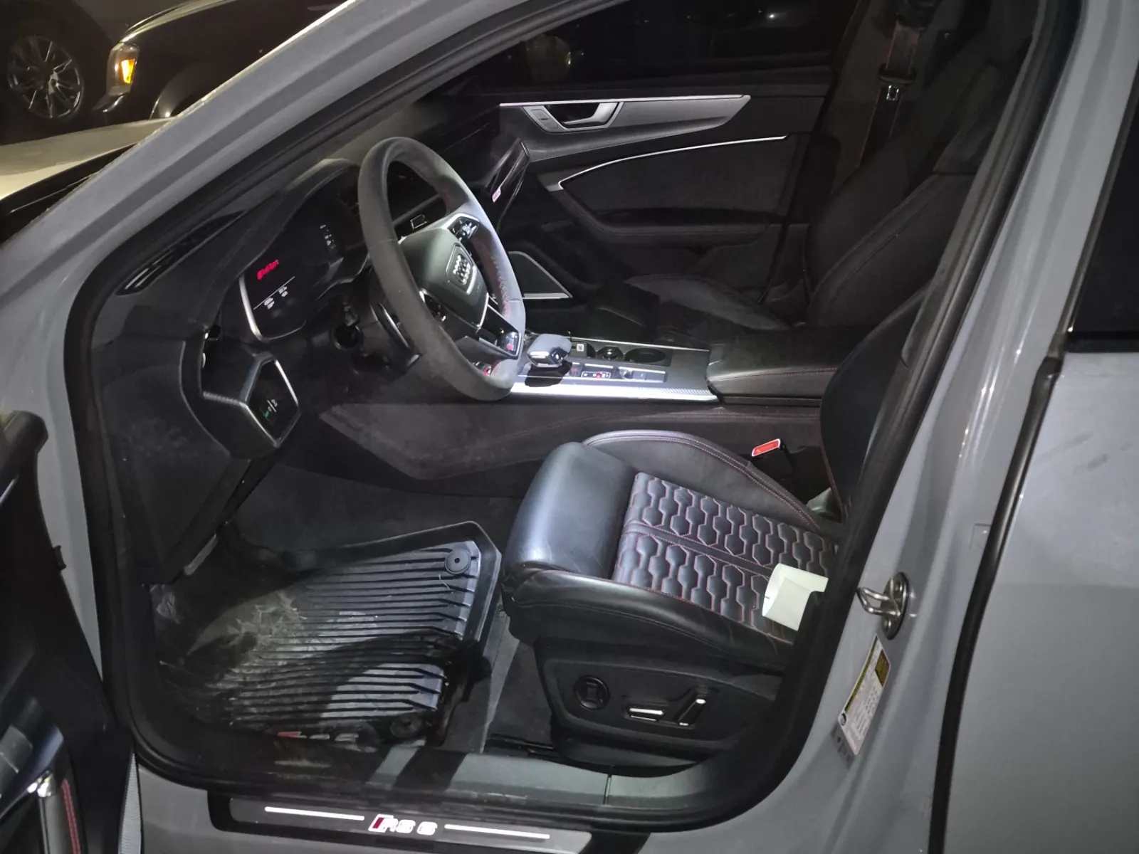 Front Interior Photo