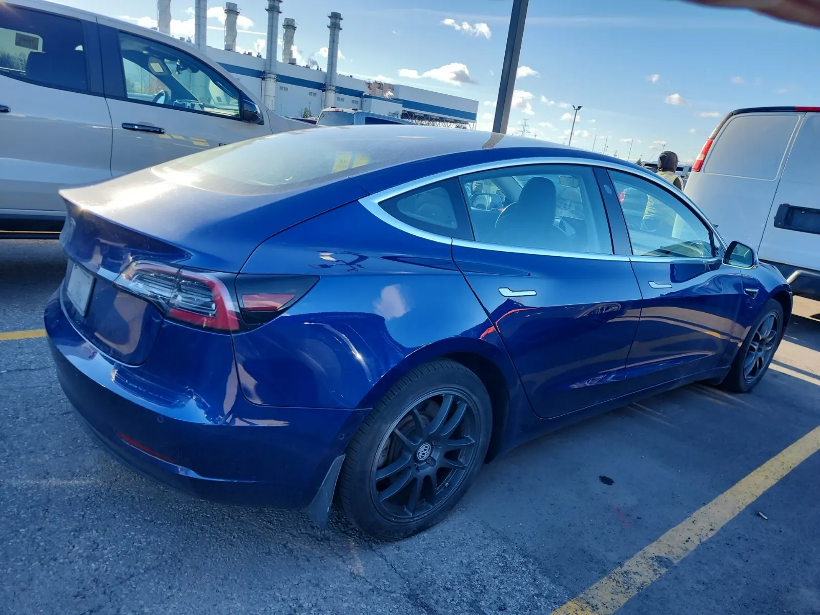 Passenger Rear 3/4 Photo