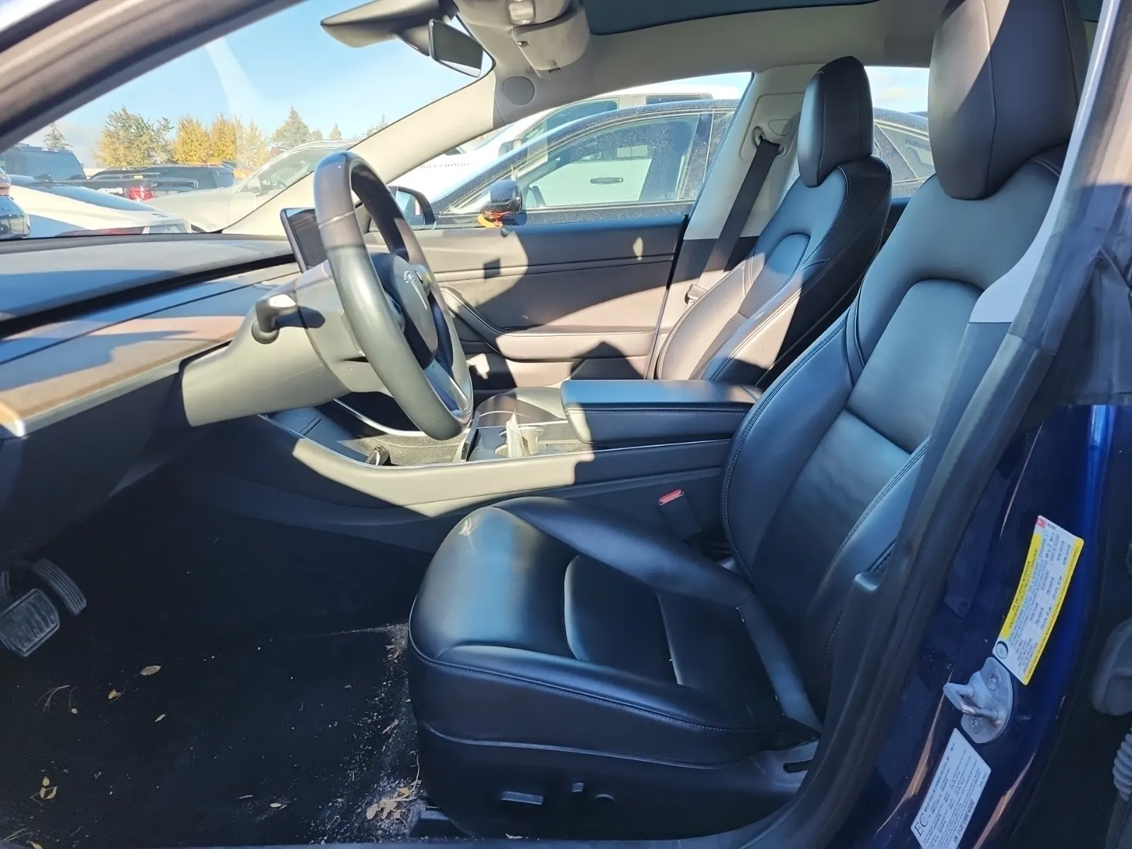 Front Interior Photo