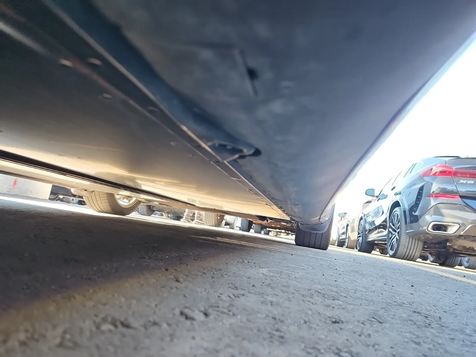 Undercarriage - Passenger Photo