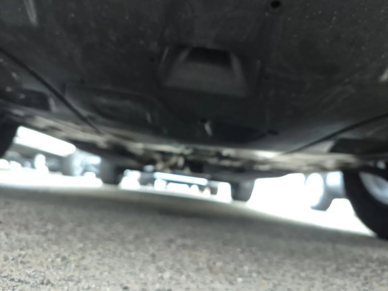 Undercarriage - Front Photo
