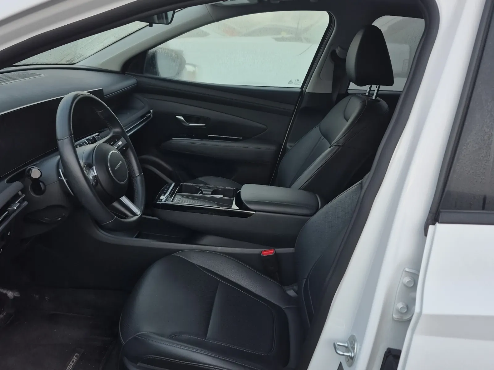 Front Interior Photo