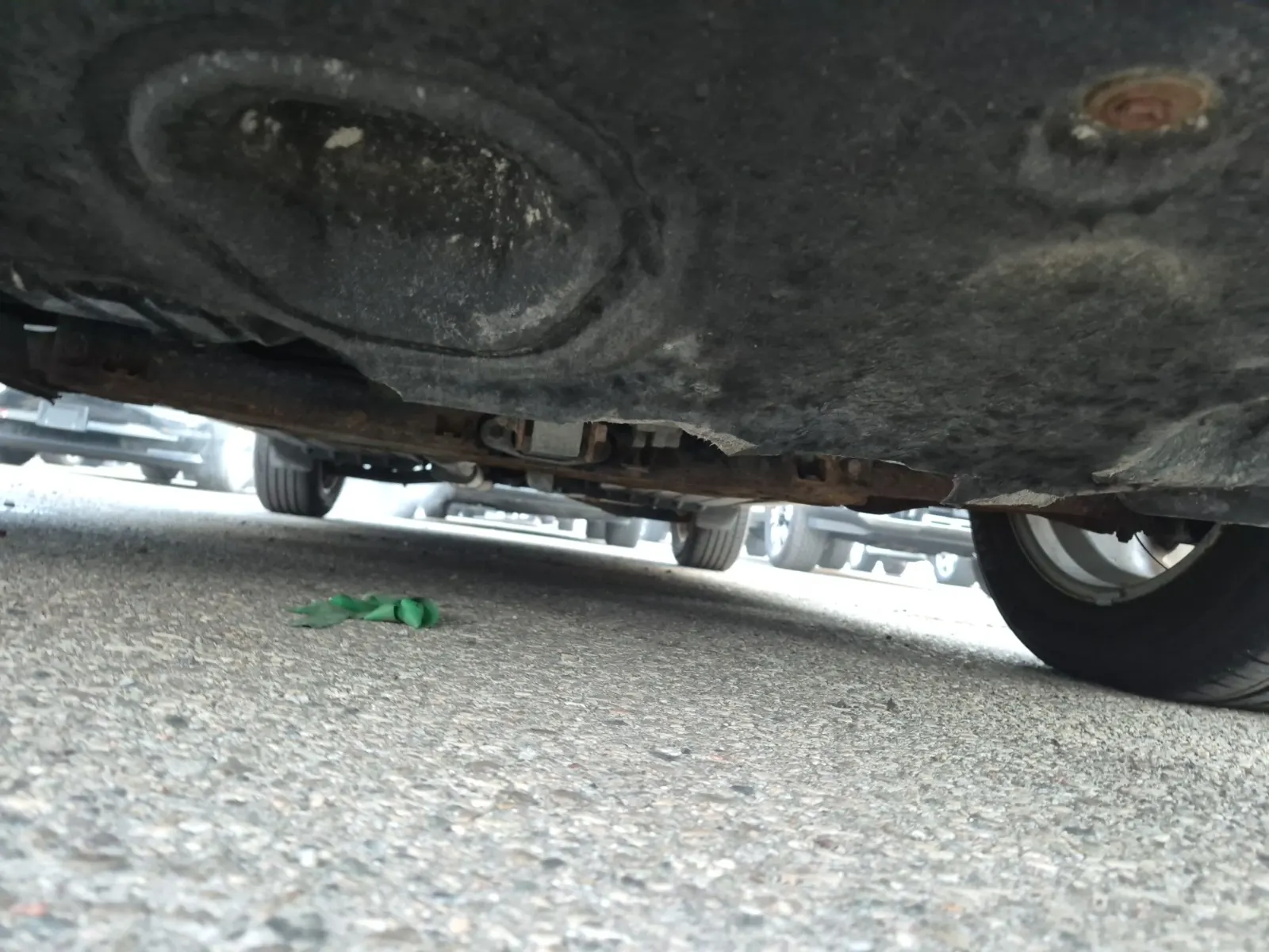 Undercarriage - Front Photo