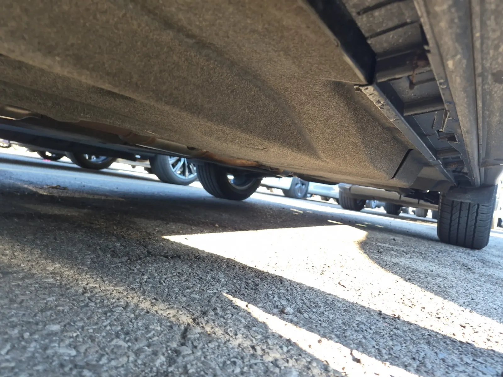 Undercarriage - Driver Photo