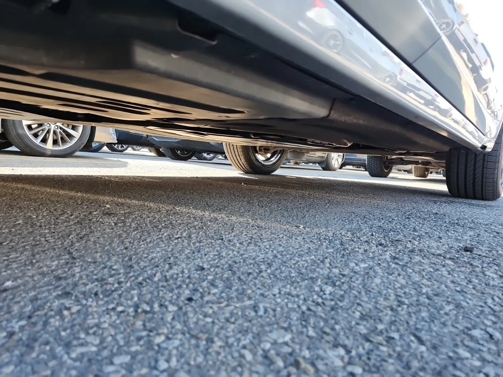 Undercarriage - Passenger Photo