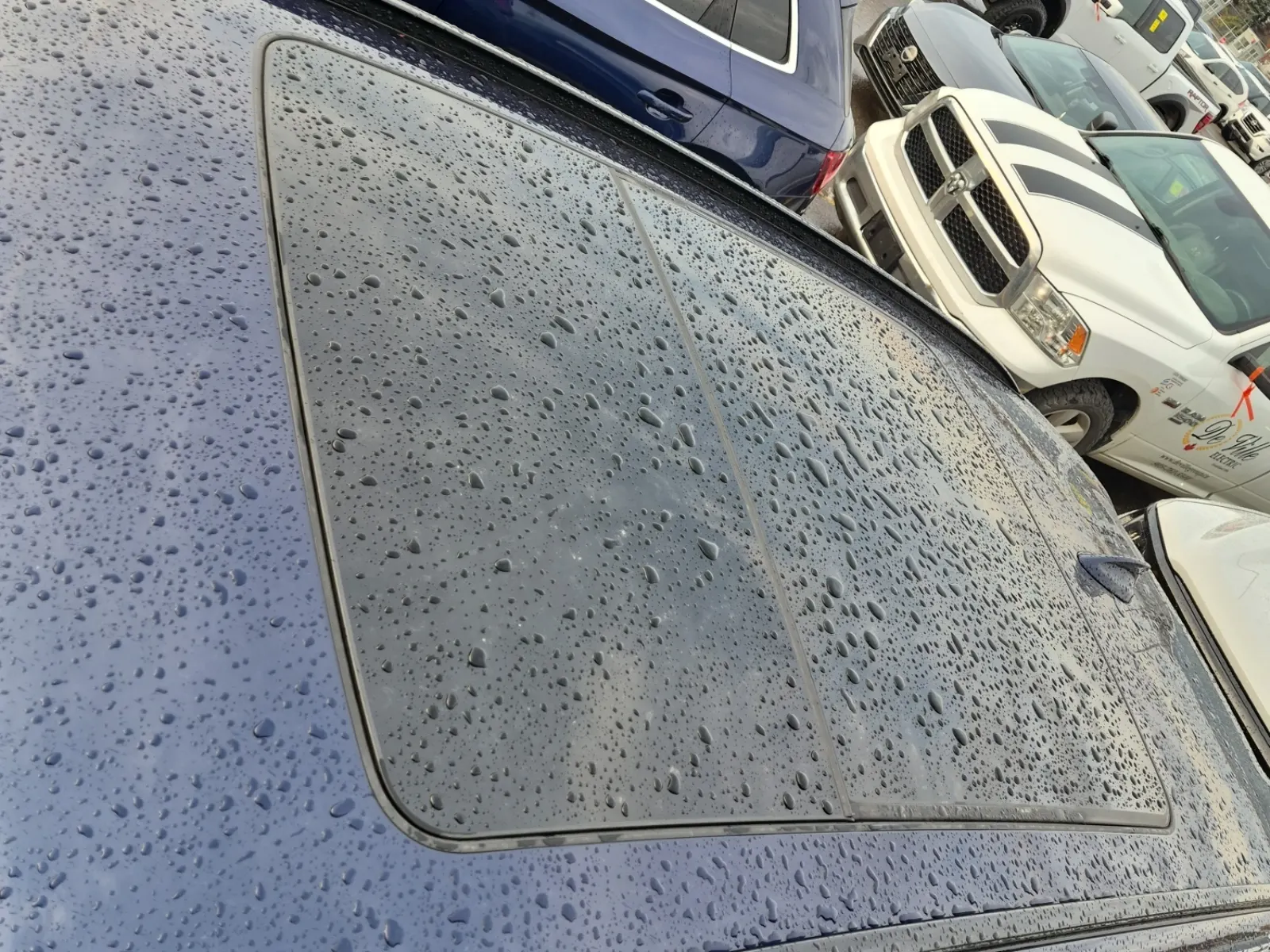 Exterior Roof Photo