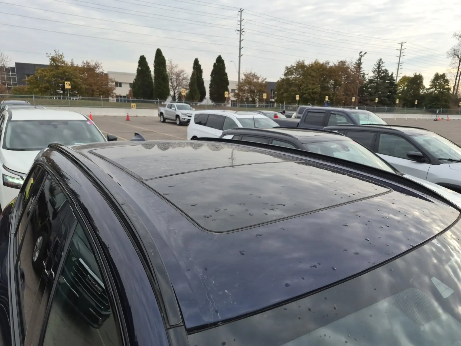 Exterior Roof Photo