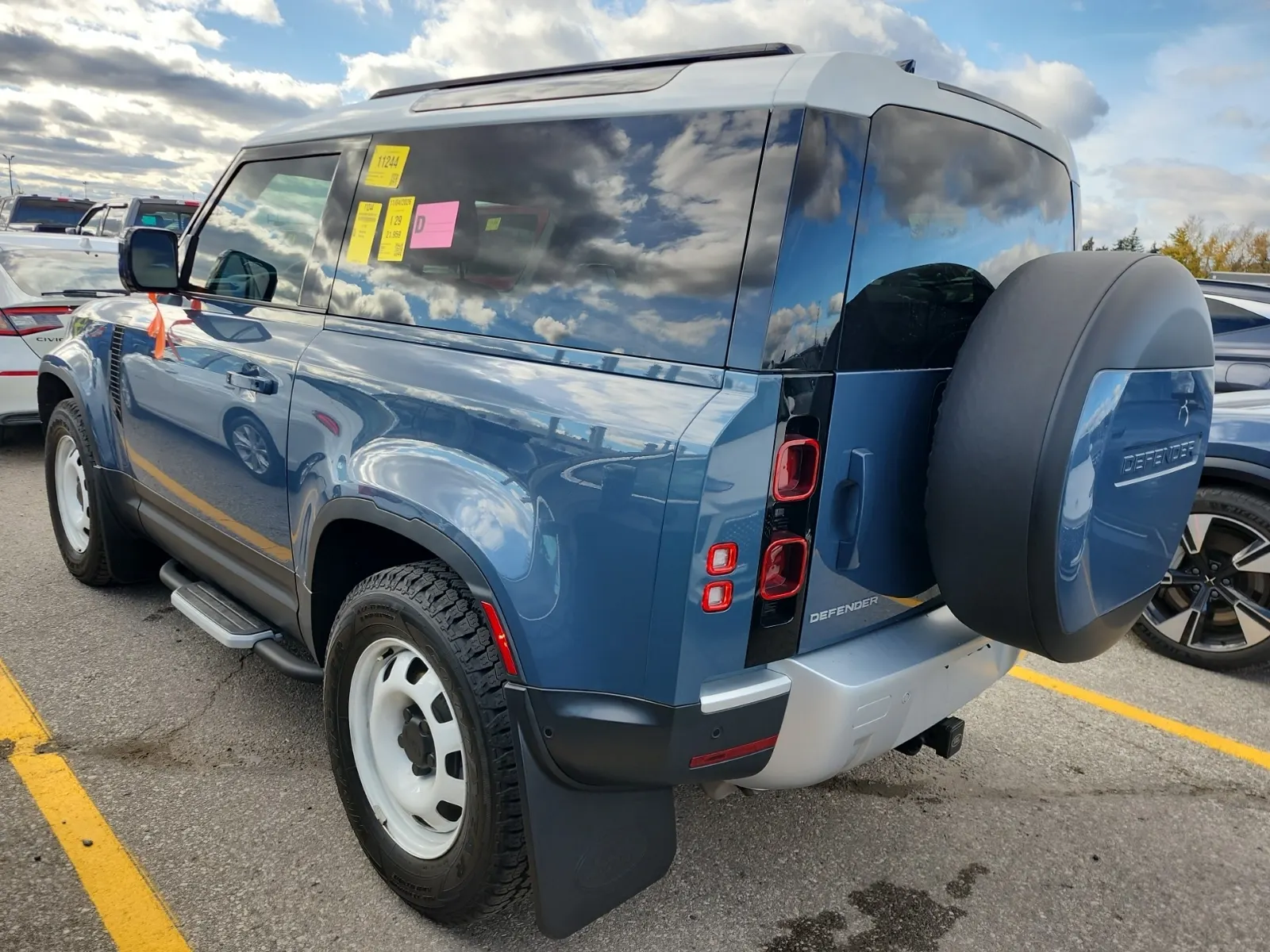 Driver Rear 3/4 Photo