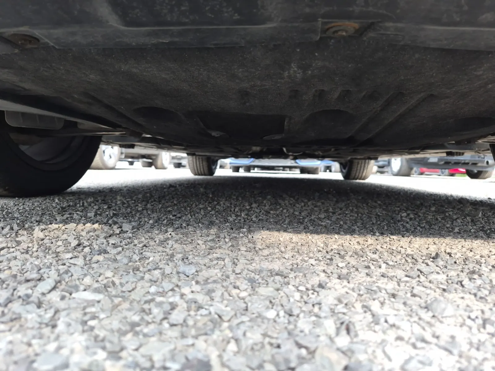 Undercarriage - Front Photo