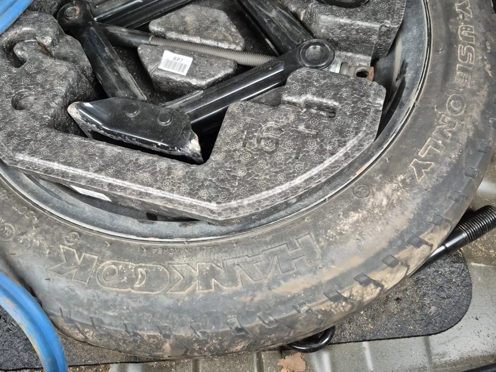Spare Tire & Wheel Photo