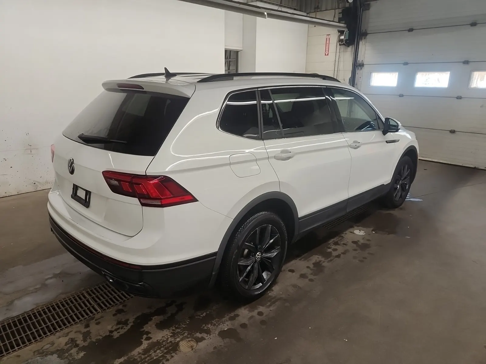 Passenger Rear 3/4 Photo