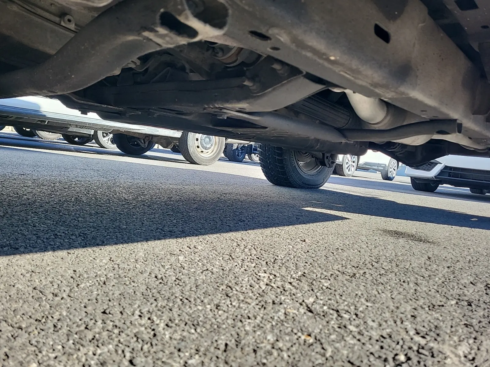 Undercarriage - Driver Photo