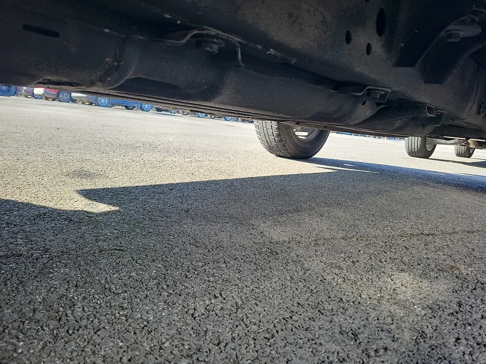 Undercarriage - Passenger Photo