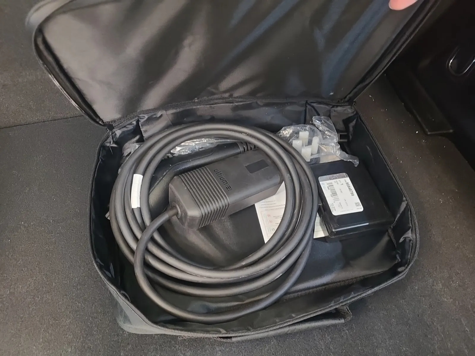 Charging Cable Photo
