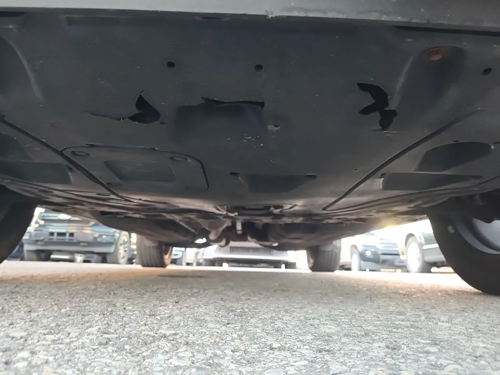Undercarriage - Front Photo