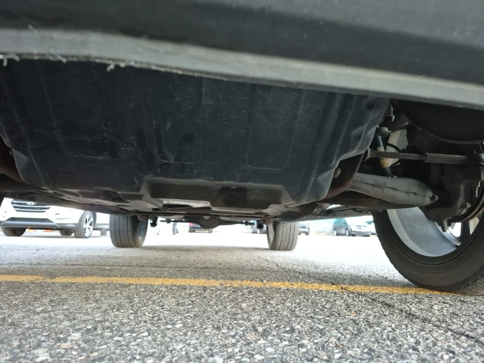 Undercarriage - Front Photo