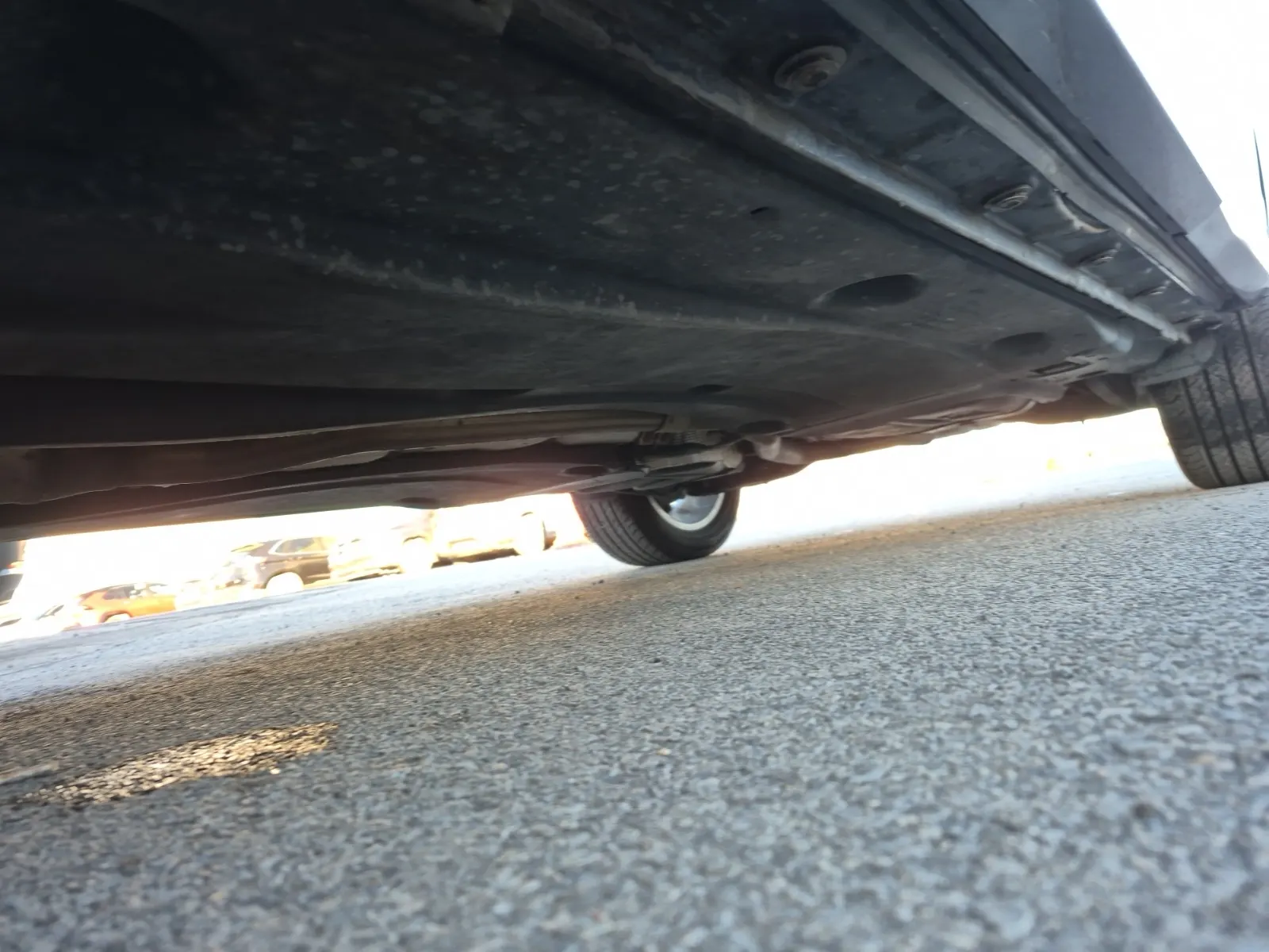 Undercarriage - Driver Photo