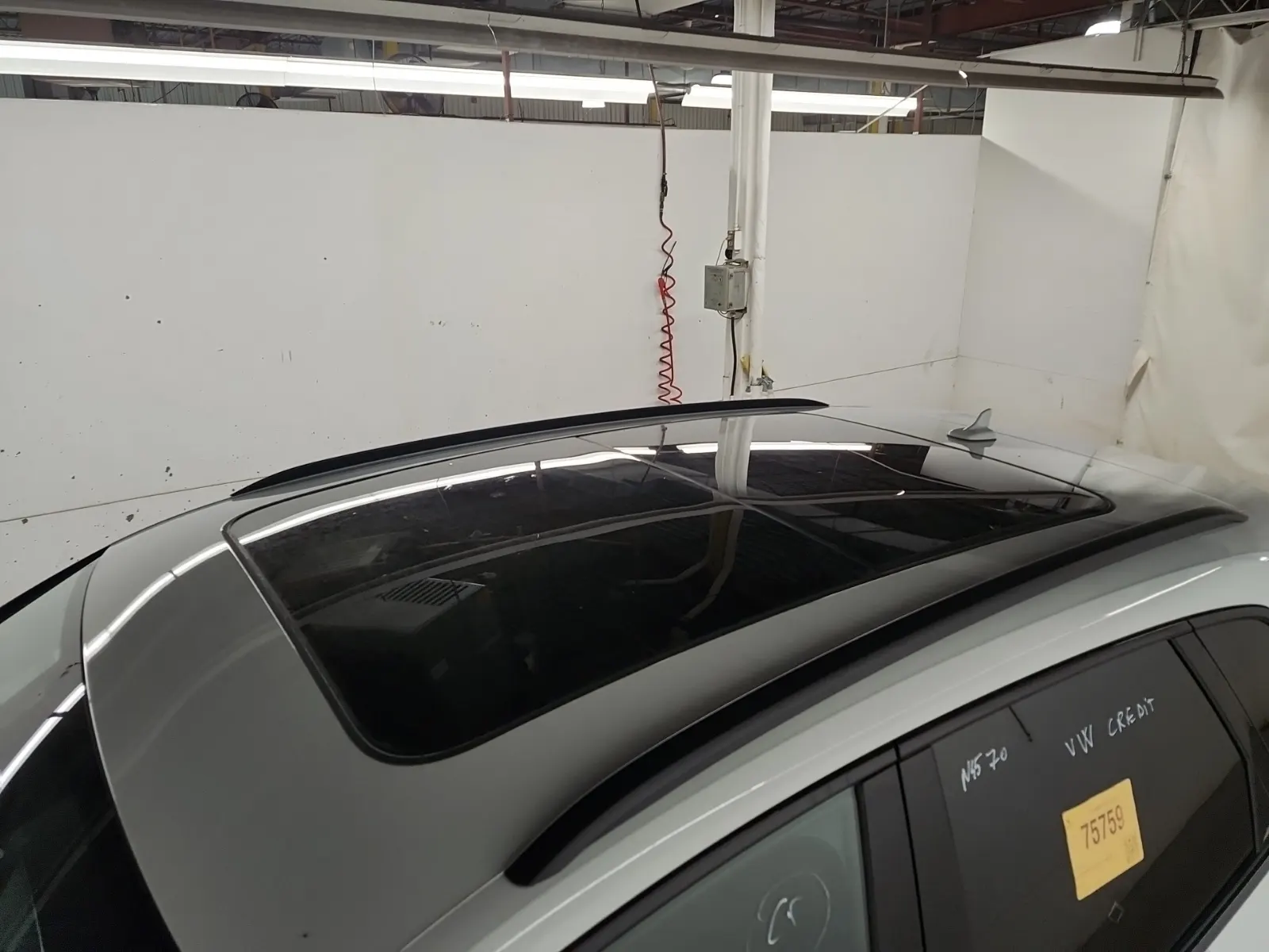 Exterior Roof Photo