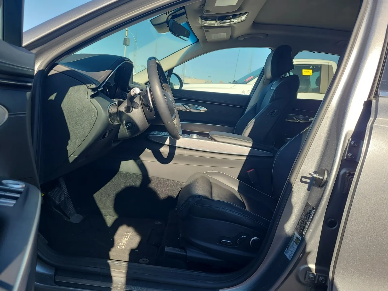 Front Interior Photo