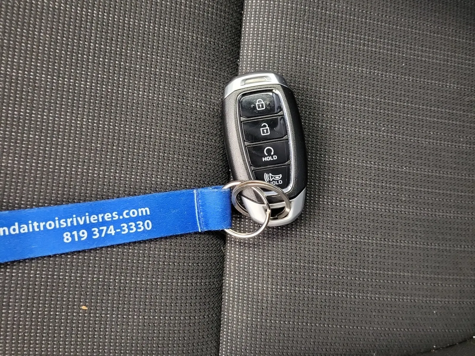 Keys/Fobs/Manual Photo