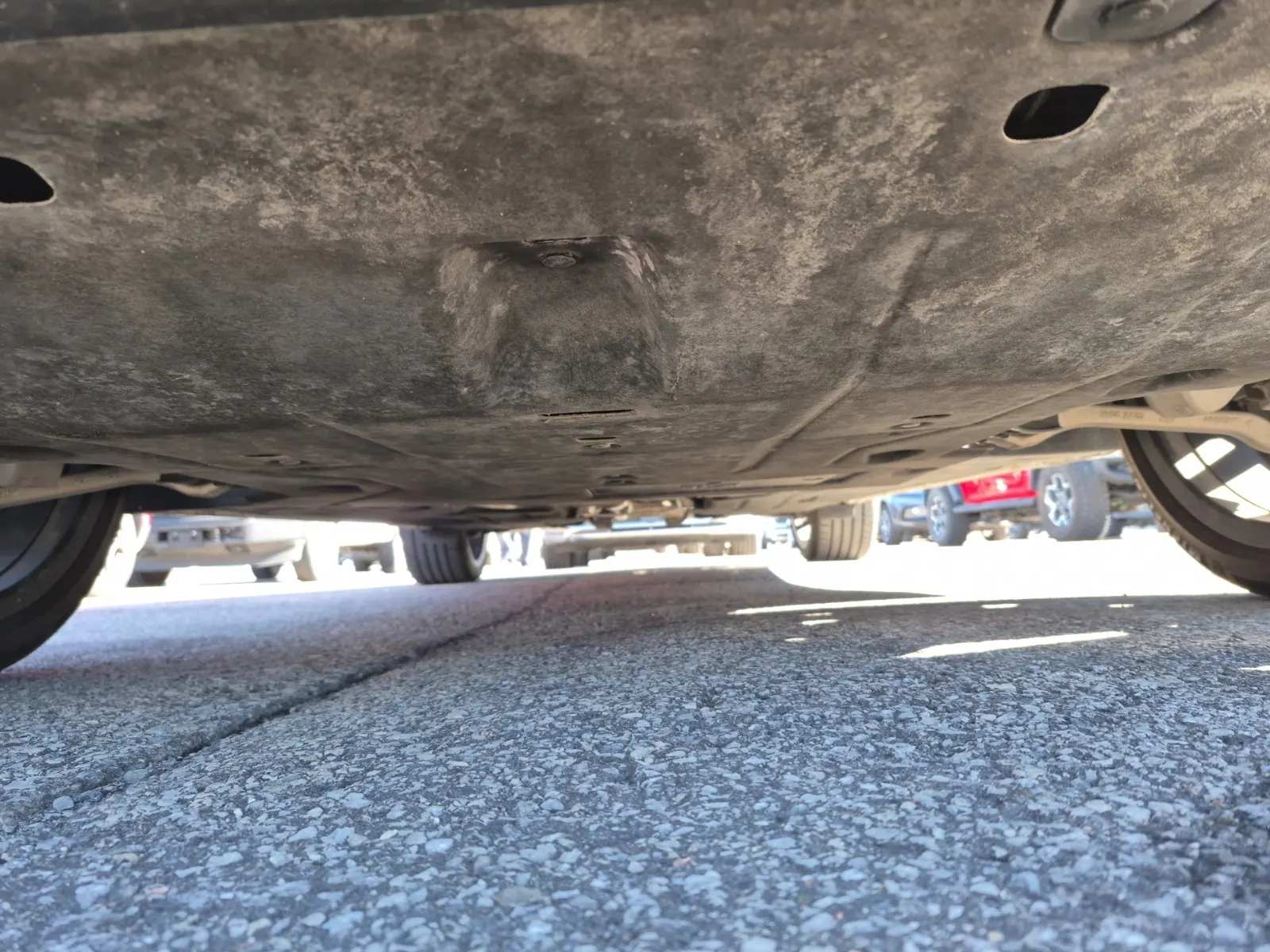 Undercarriage - Front Photo