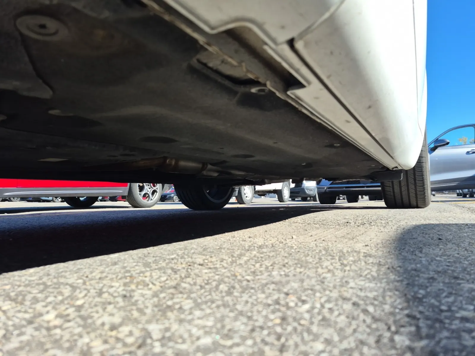 Undercarriage - Driver Photo