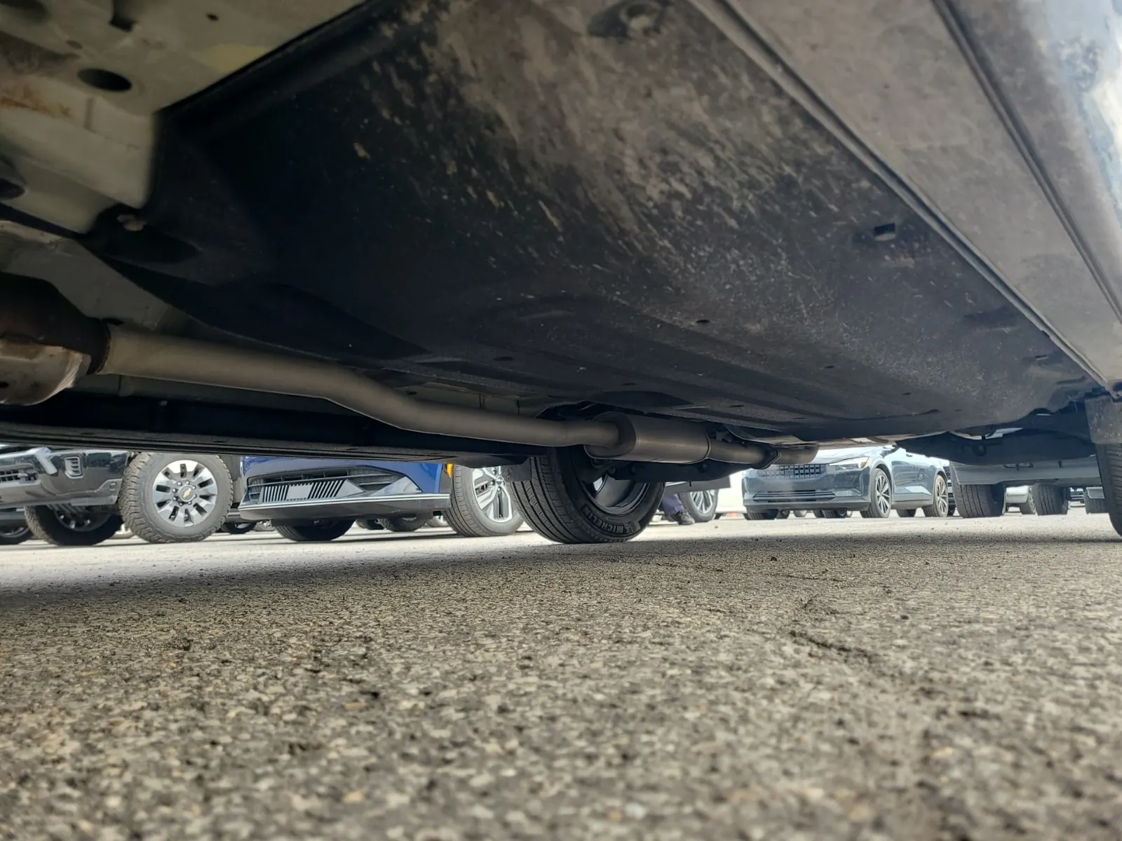 Undercarriage - Driver Photo