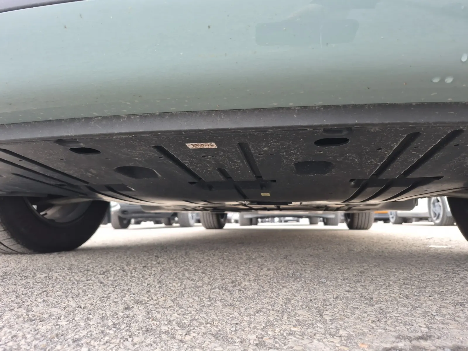 Undercarriage - Front Photo