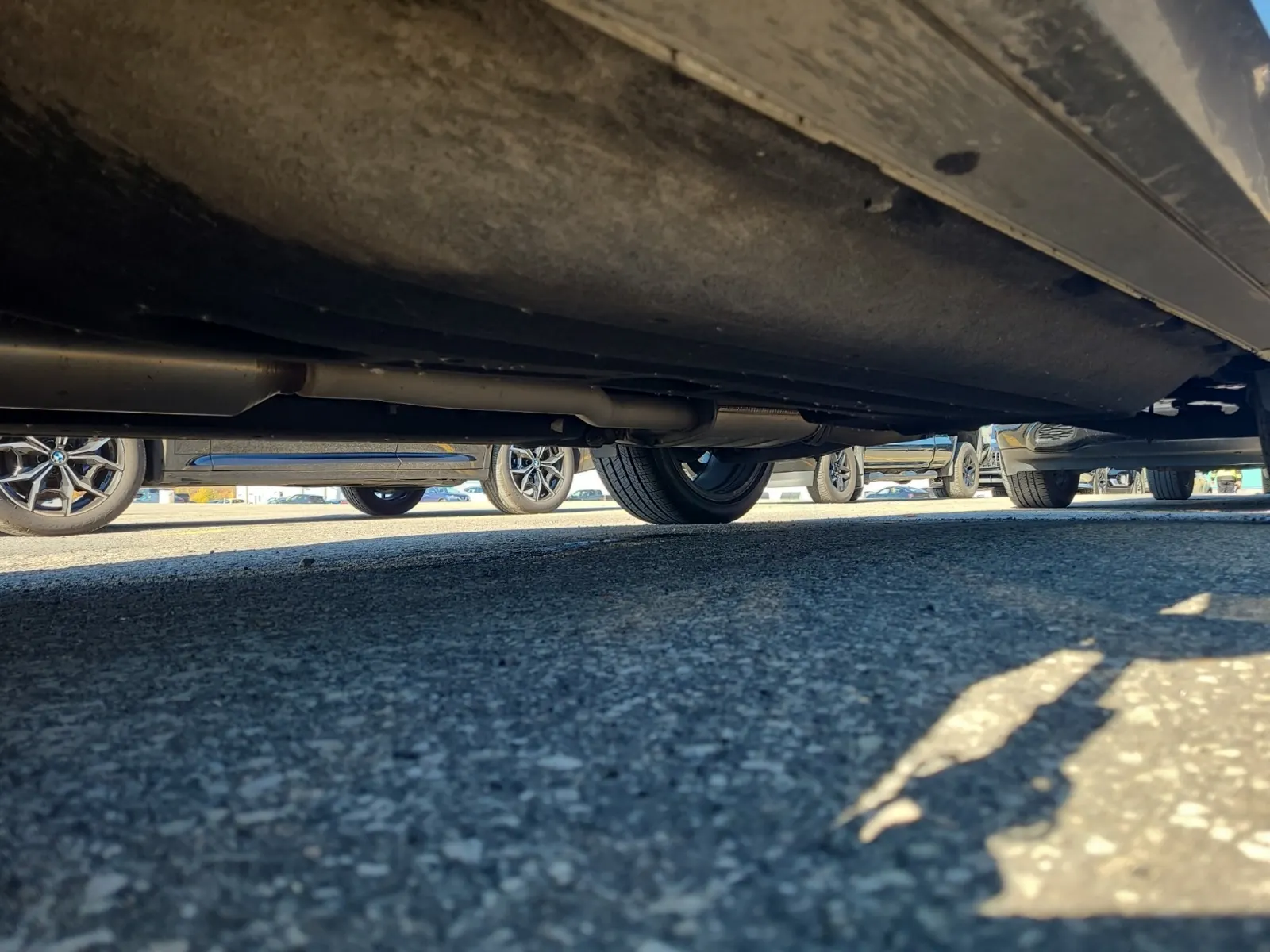Undercarriage - Driver Photo