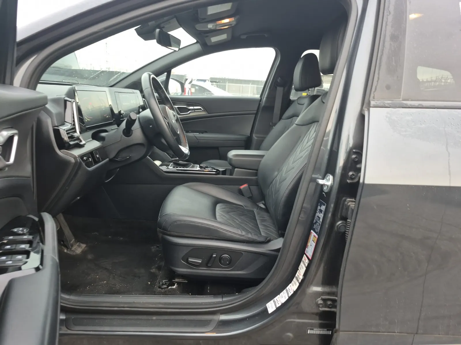Front Interior Photo
