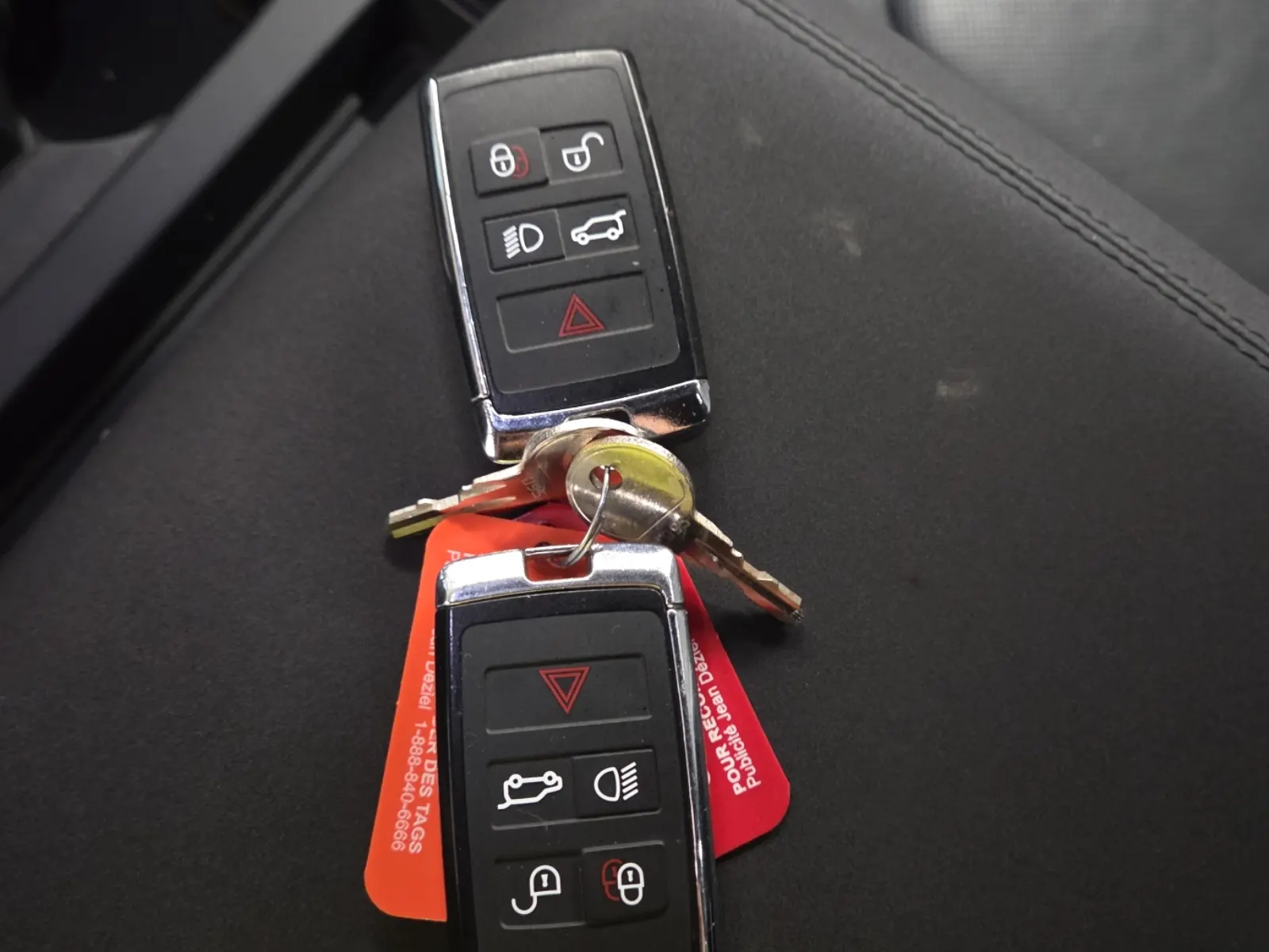 Keys/Fobs/Manual Photo