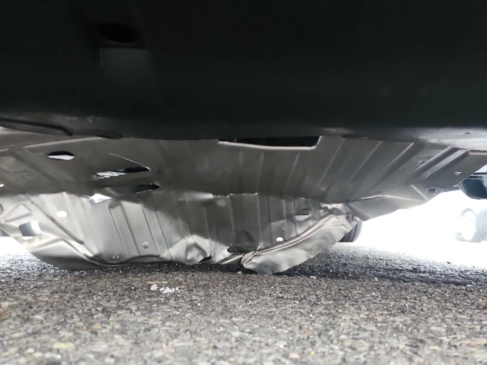 Undercarriage - Front Photo