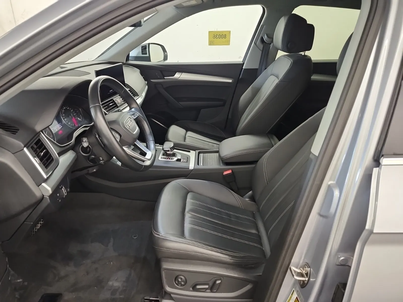 Front Interior Photo