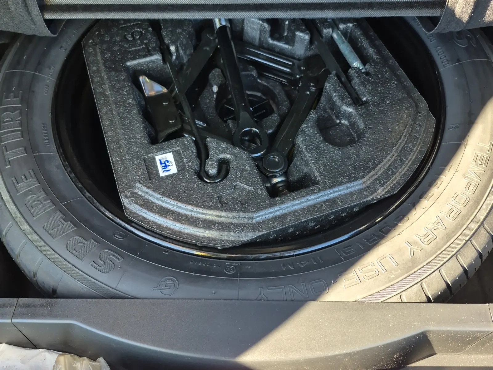 Spare Tire & Wheel Photo
